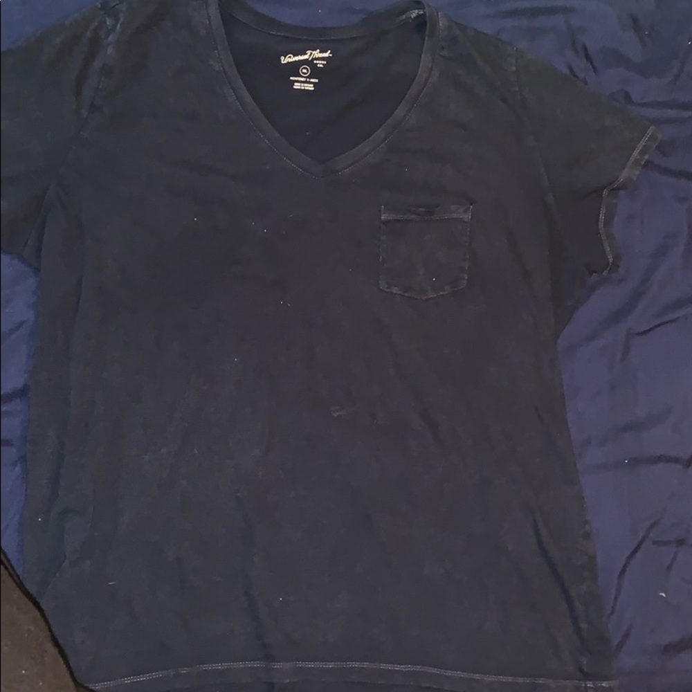 V-Neck Basic Tee
